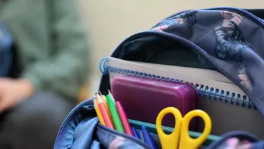 Prawie 700 pierwszoklasistów dostało wyprawki. Jest list od prezydenta