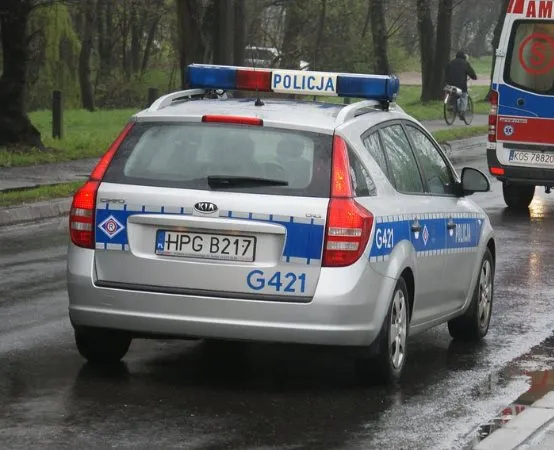 Jak zabezpieczyć dom podczas urlopu? Policja radzi