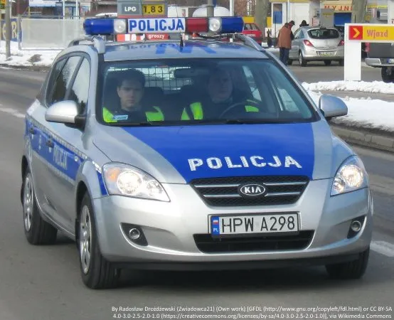 Uwaga na oszustwa związane z powodziami - jak się przed nimi bronić?