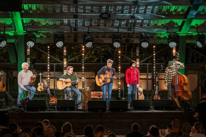 Grafika promocyjna wydarzenia Stare Dobre Małżeństwo — koncert w Jastrzębiu-Zdroju