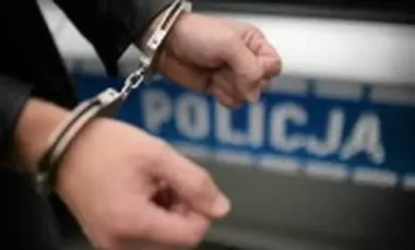 Groził żonie nożem. 56-latek z Jastrzębia-Zdroju objęty dozorem