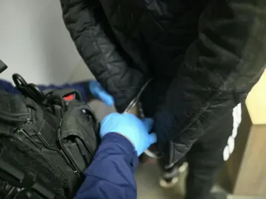 Pościg po kradzieży w markecie. 32-latek usłyszał zarzuty